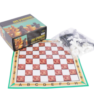 Jeu d’Échecs Grand Modèle avec Tapis Un jeu stratégique et intemporel pour tous les âges !